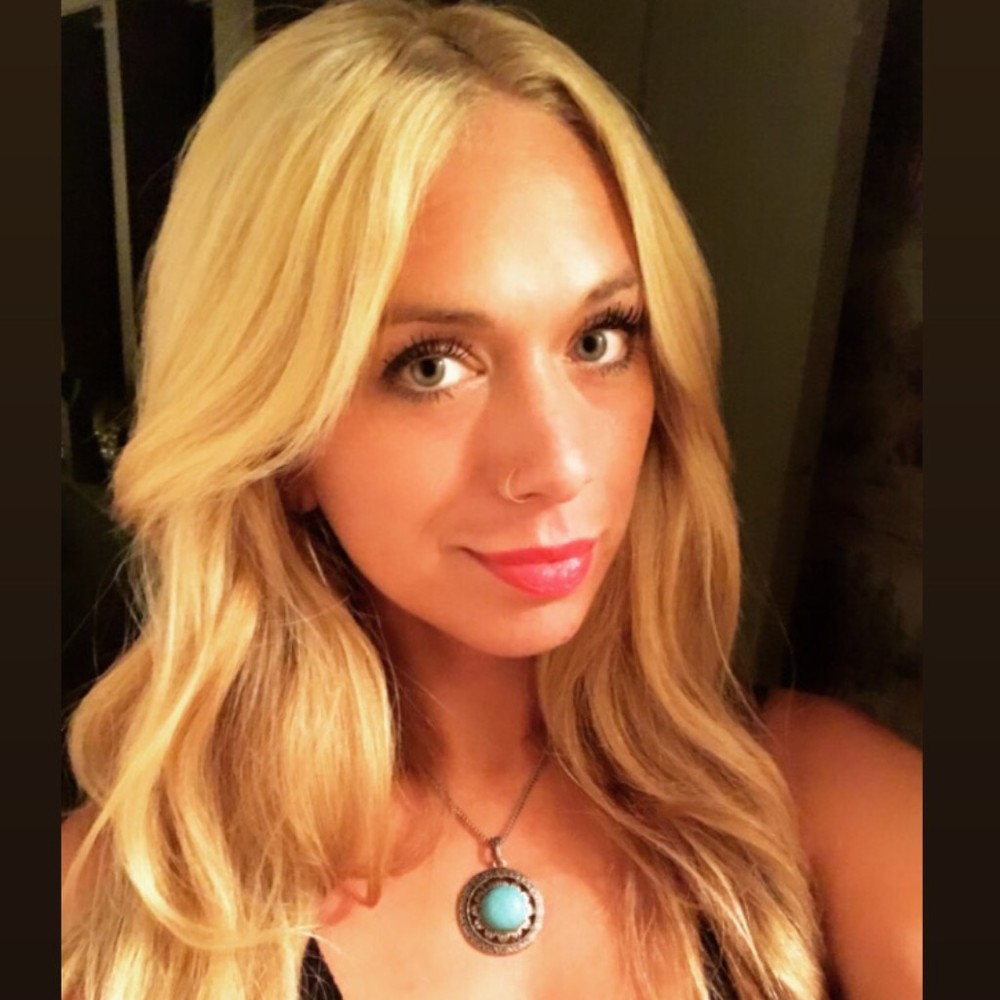 Meet your Posher, Shayna